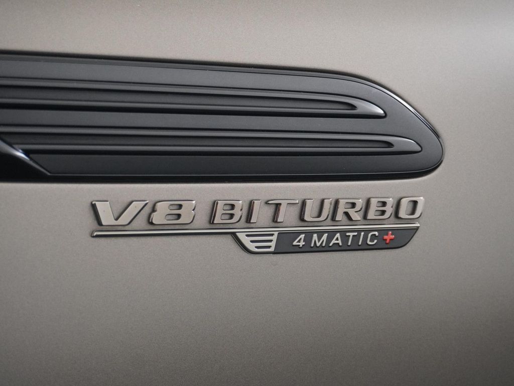 Mercedes-Benz SL 63 AMG 2024