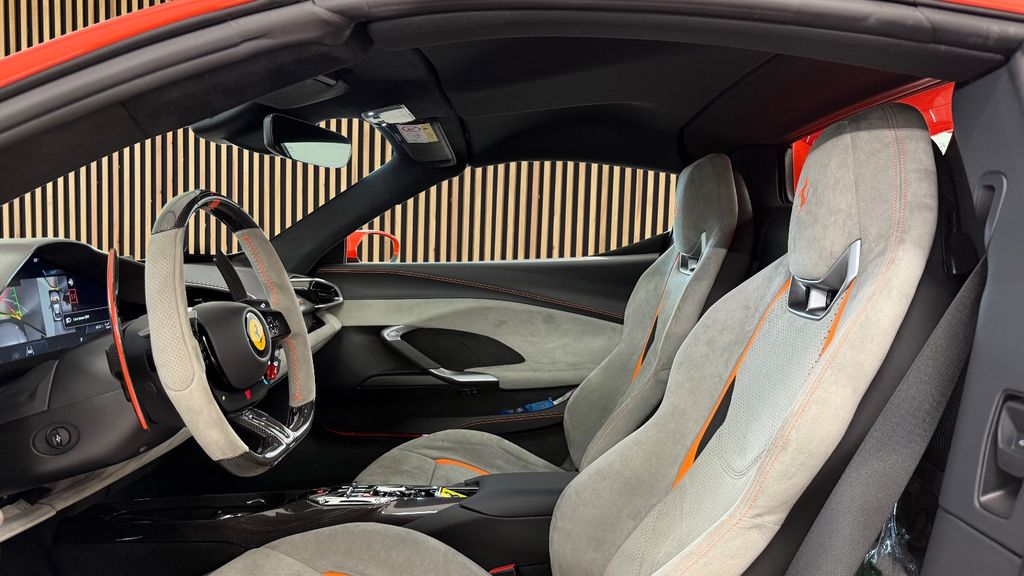 Ferrari 296 GTS 2025