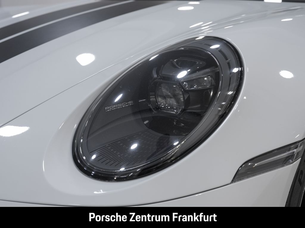 Porsche 992 2022