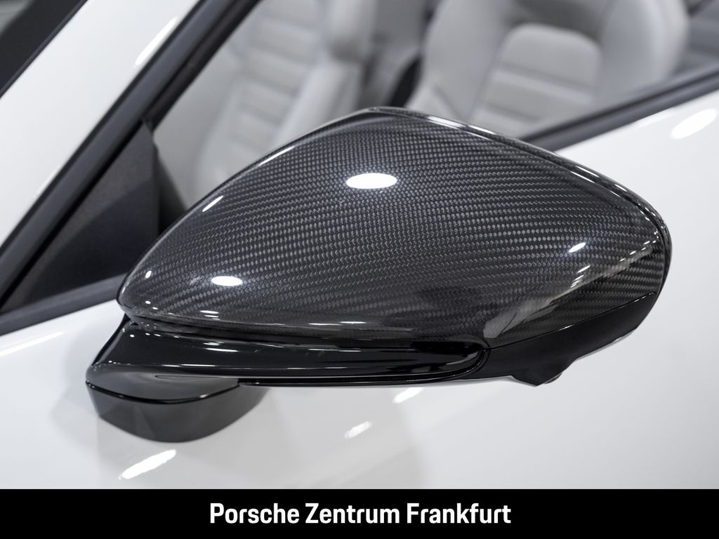 Porsche 992 2022