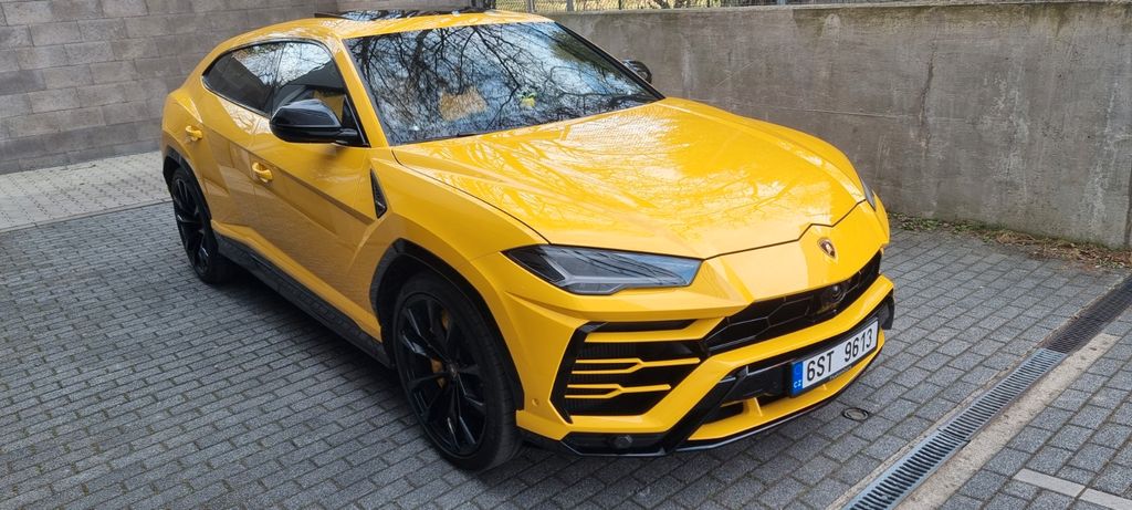 Lamborghini Urus 2020