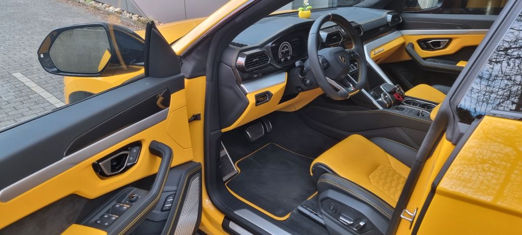 Lamborghini Urus 2020