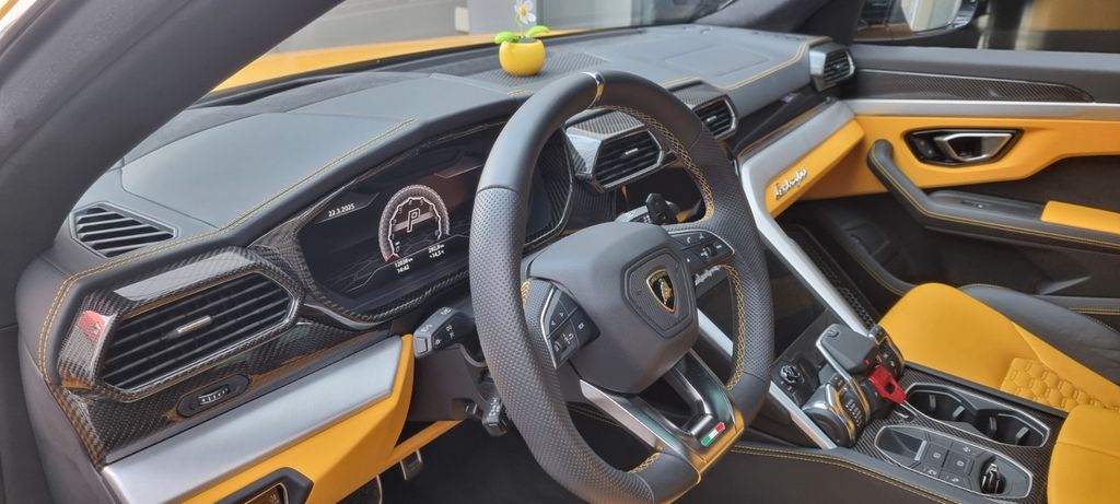 Lamborghini Urus 2020