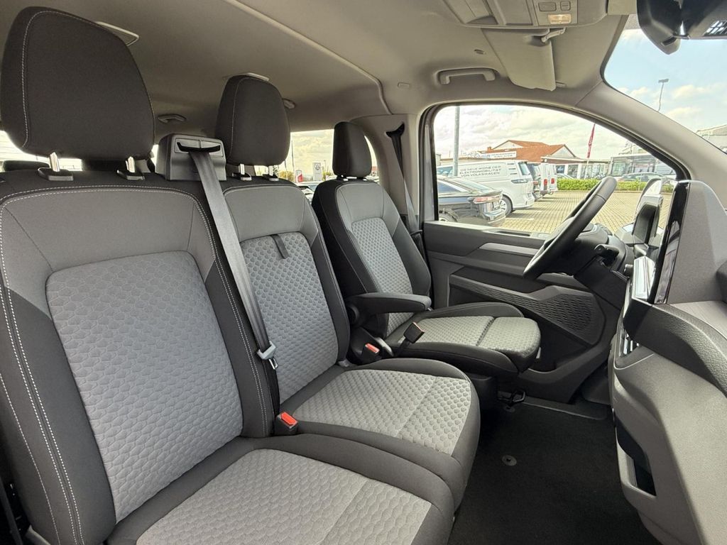 Volkswagen T7 Caravelle 2025