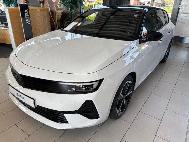 Opel Astra 2025
