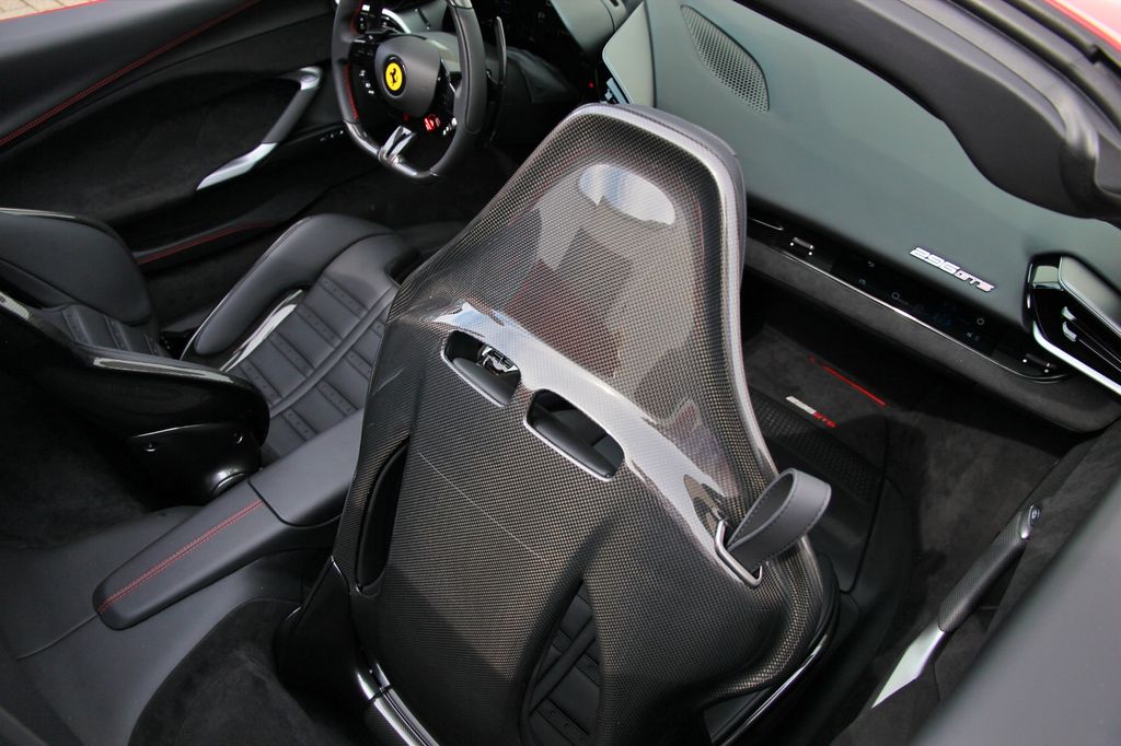 Ferrari 296 GTS