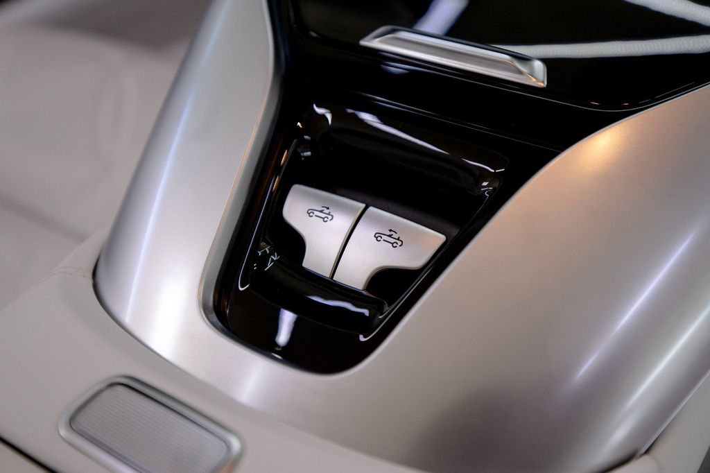 Mercedes-Benz SL 680 2025