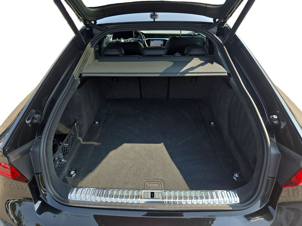 Audi A7 2024