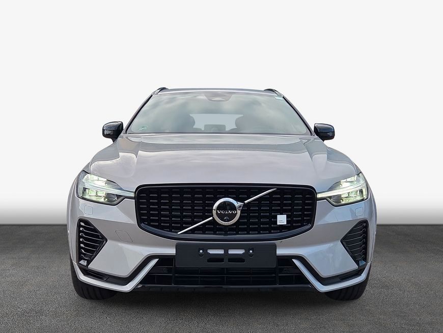 Volvo XC60 2025