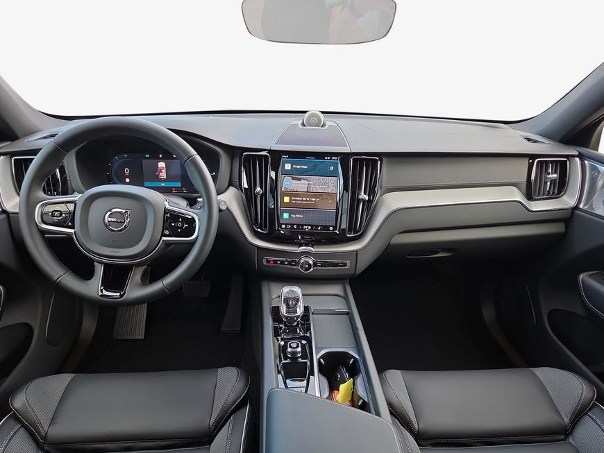 Volvo XC60 2025