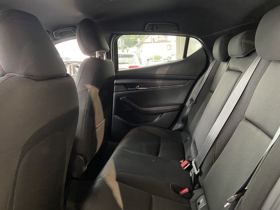 Mazda 3 2025