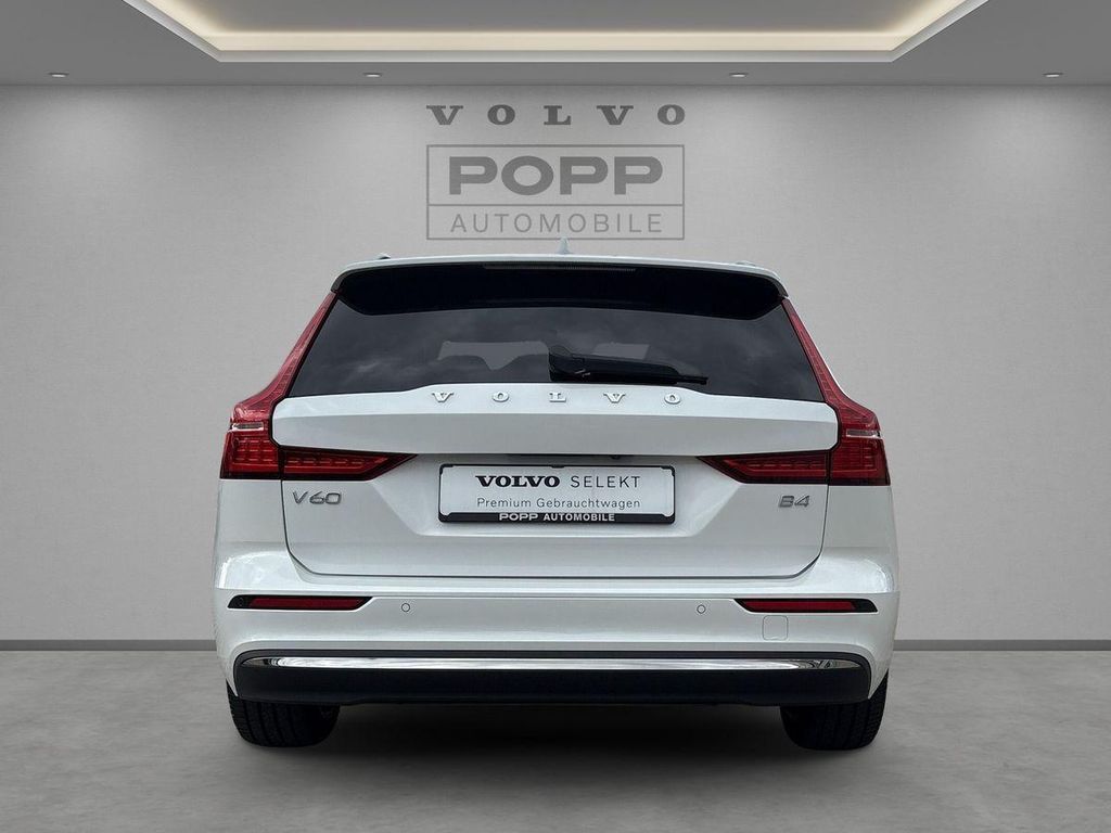 Volvo V60 2024