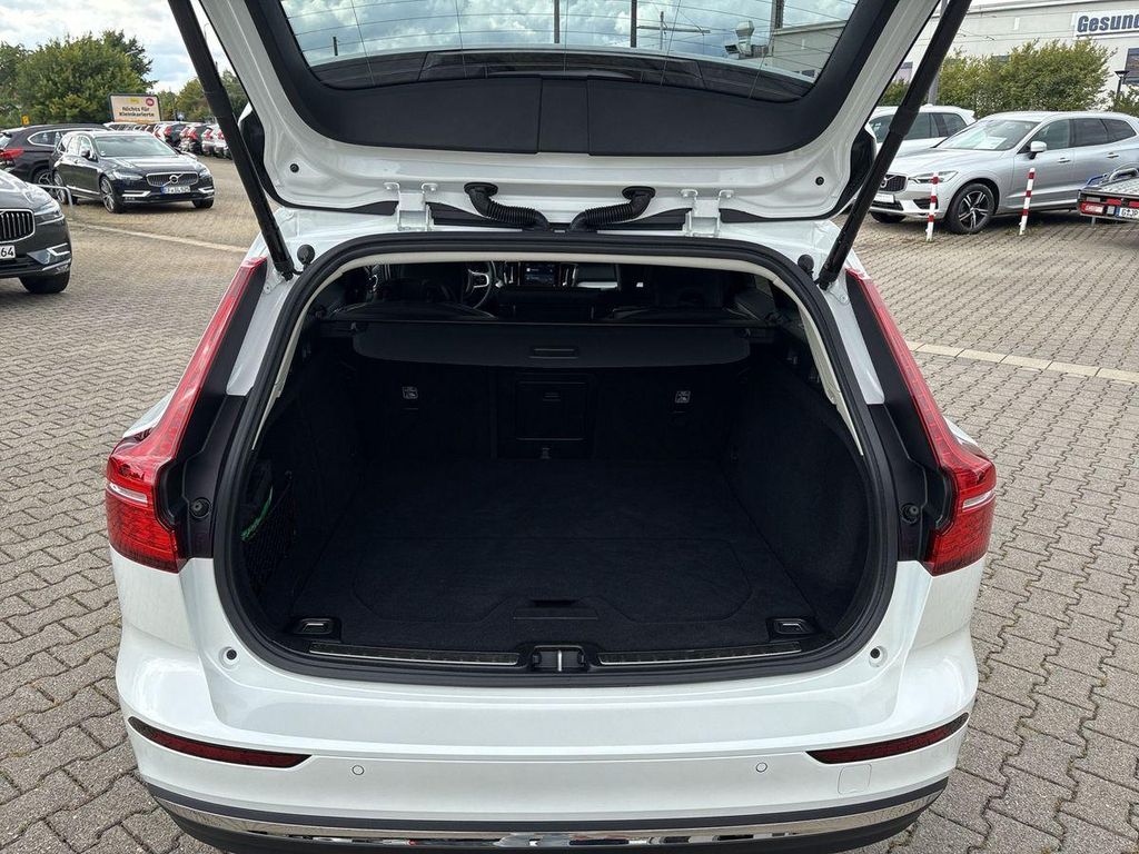 Volvo V60 2024