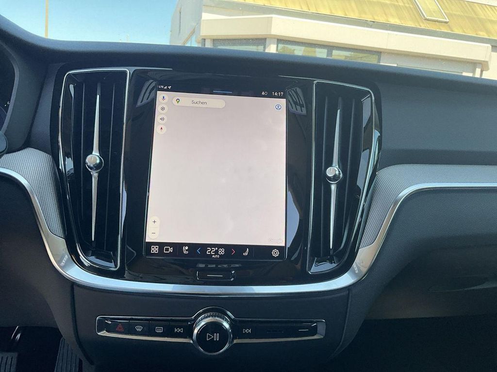 Volvo V60 2024
