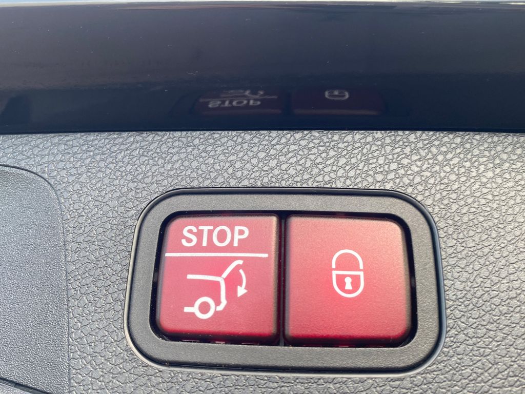 Mercedes-Benz E 300 2022