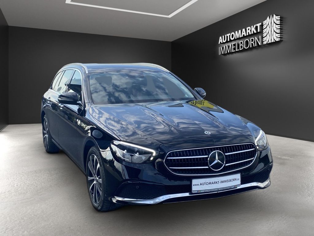 Mercedes-Benz E 300 2022