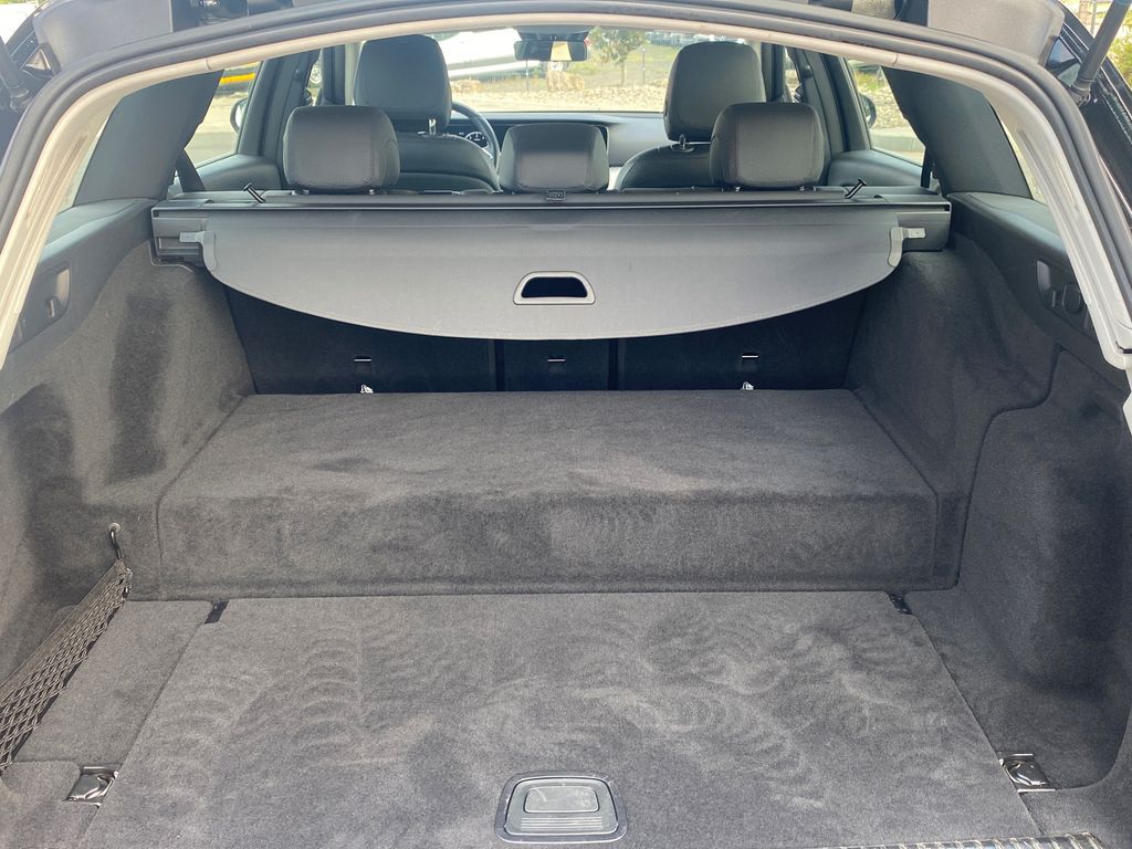 Mercedes-Benz E 300 2022