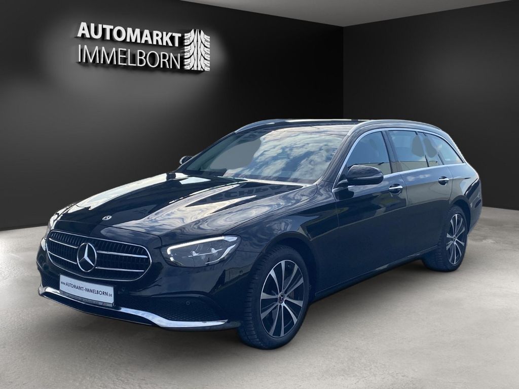 Mercedes-Benz E 300 2022