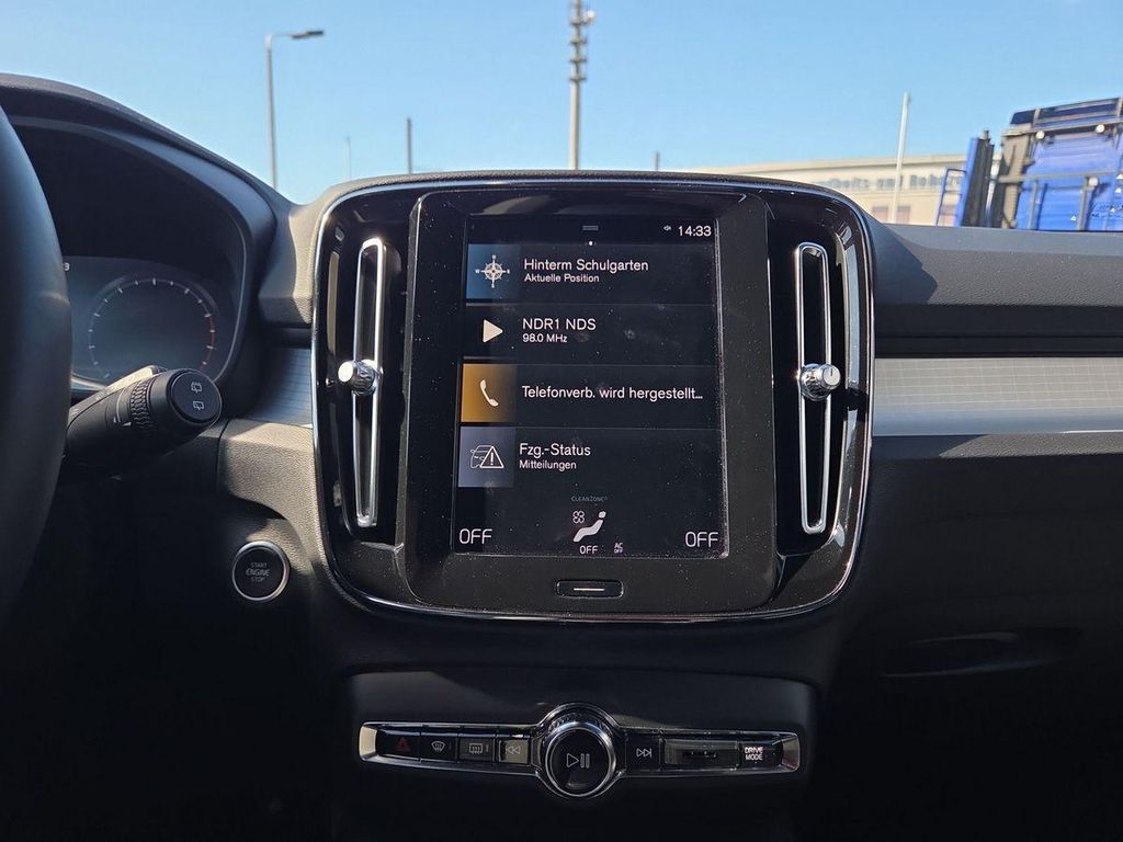 Volvo XC40 2023