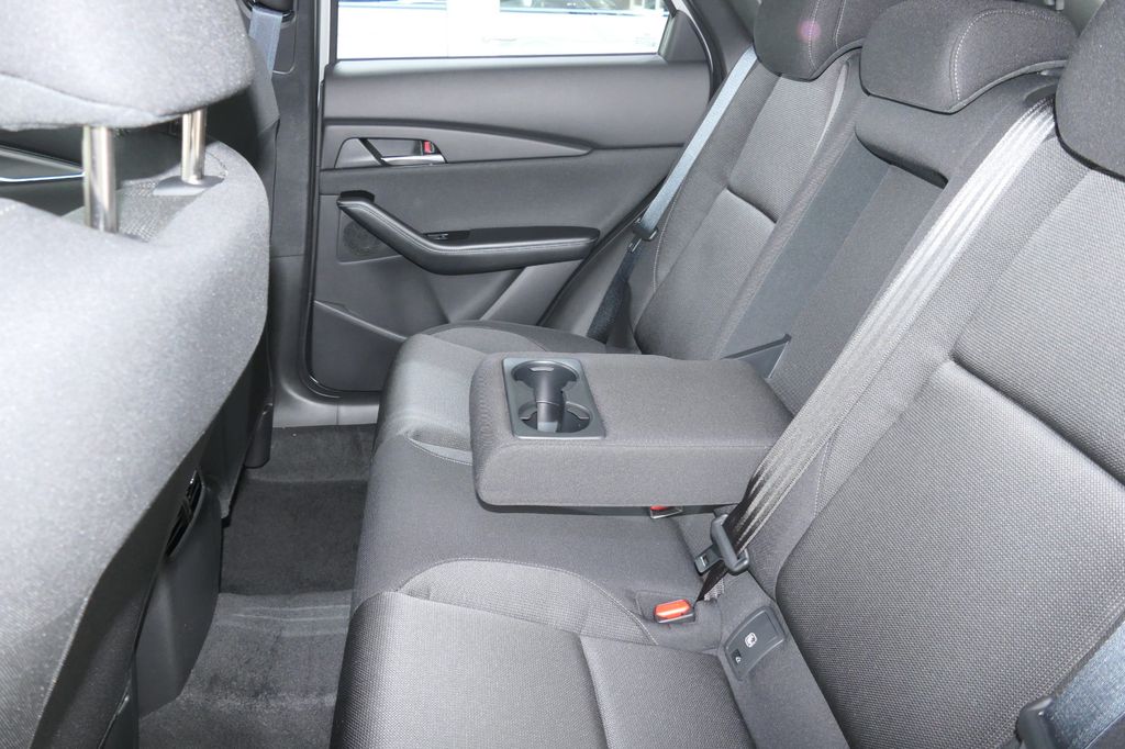 Mazda CX-30 2025