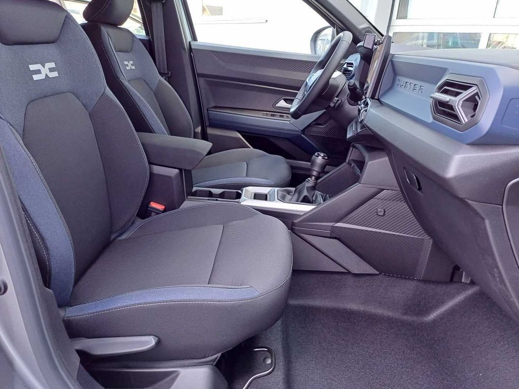Dacia Duster 2025