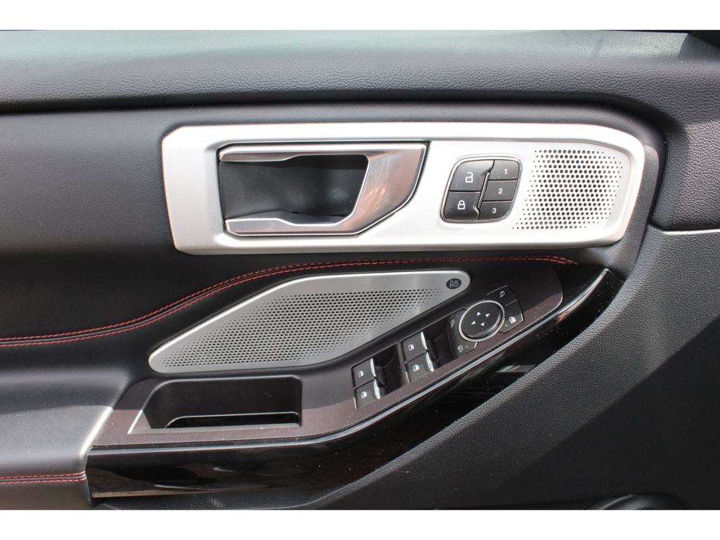 Ford Explorer 2021