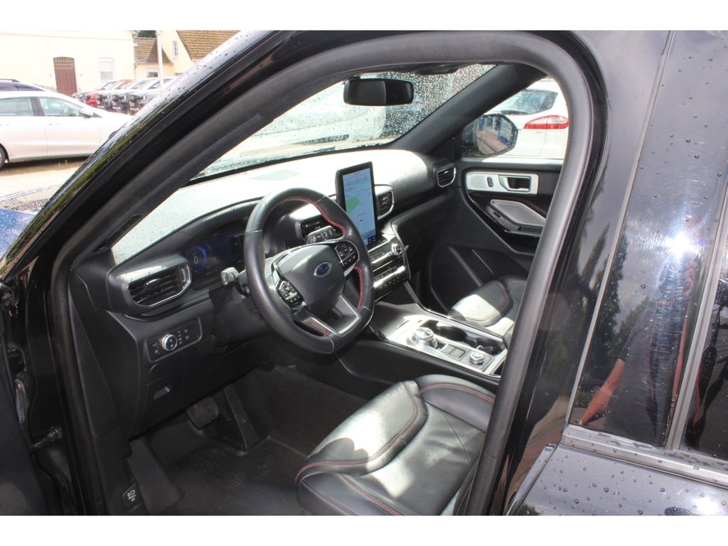Ford Explorer 2021