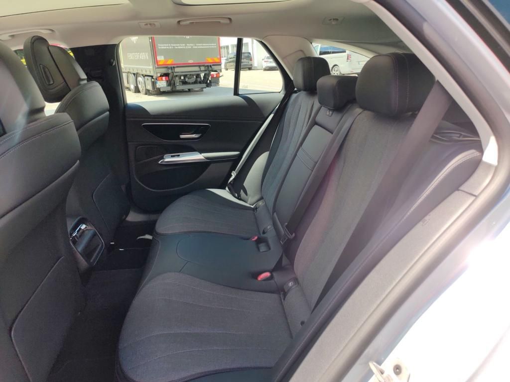 Mercedes-Benz E 300 2024