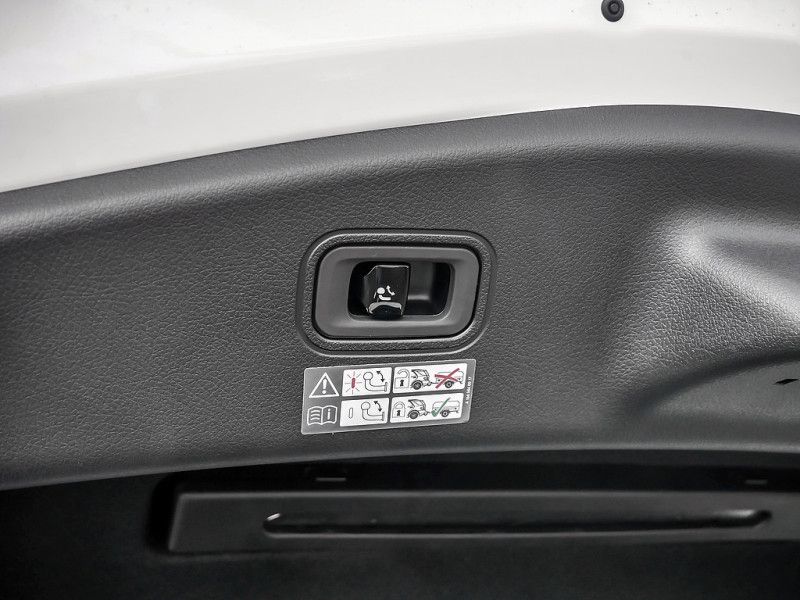 Mercedes-Benz CLE 200 2025