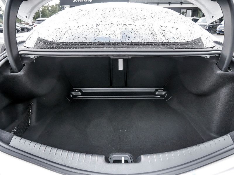 Mercedes-Benz CLE 200 2025