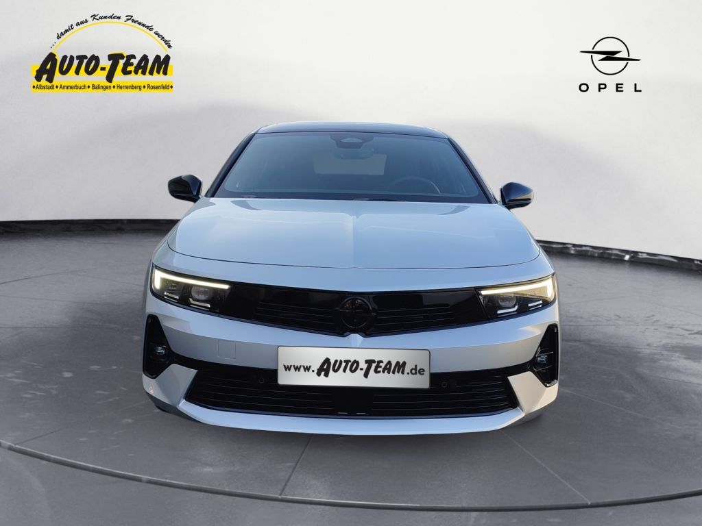 Opel Astra 2024