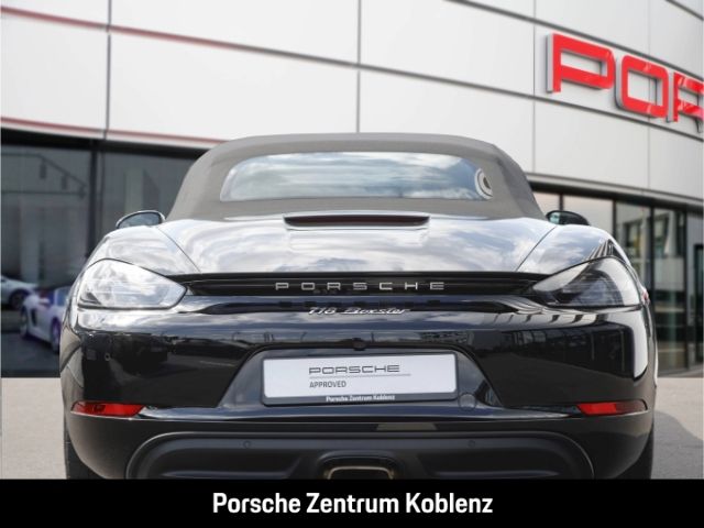 Porsche Boxster 2024