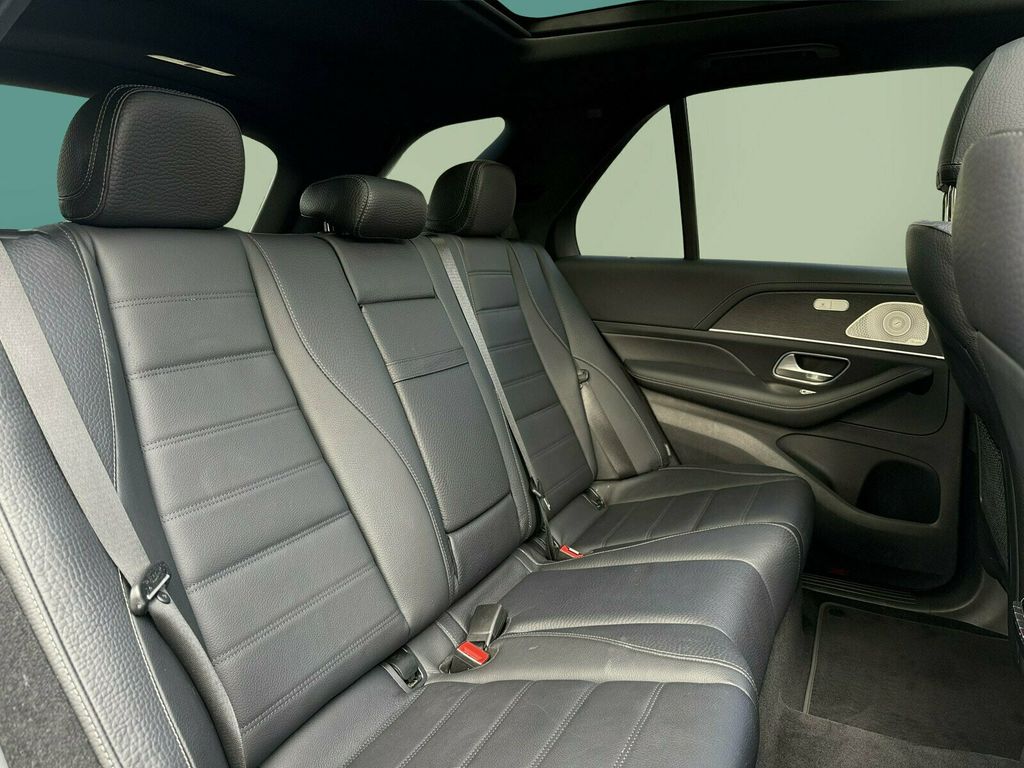 Mercedes-Benz GLE 300 2022