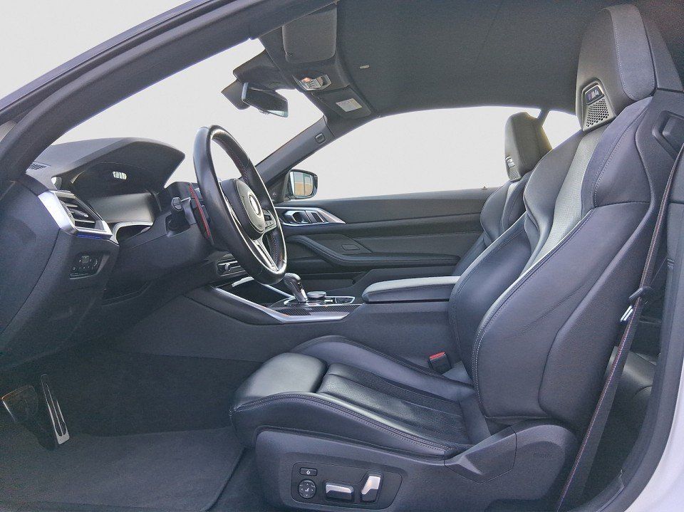 BMW M4 2022