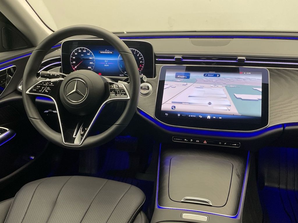 Mercedes-Benz E 300 2024