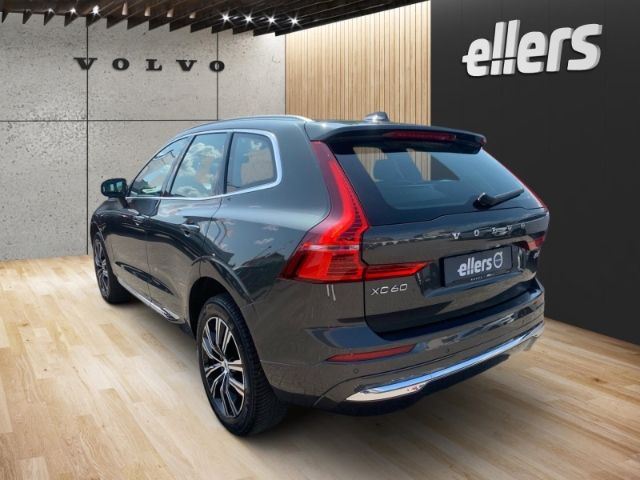 Volvo XC60 2022