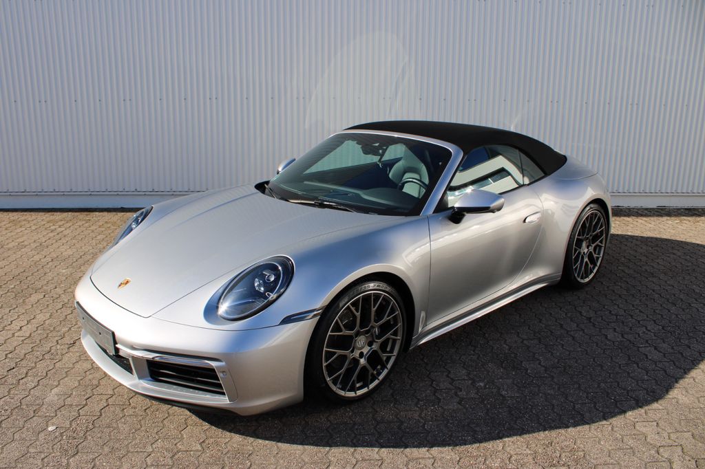 Porsche 992 2023