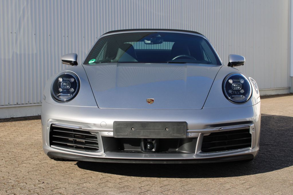 Porsche 992 2023