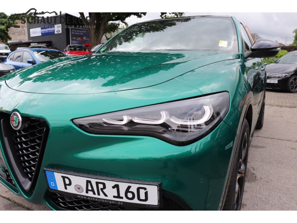 Alfa Romeo Stelvio 2025