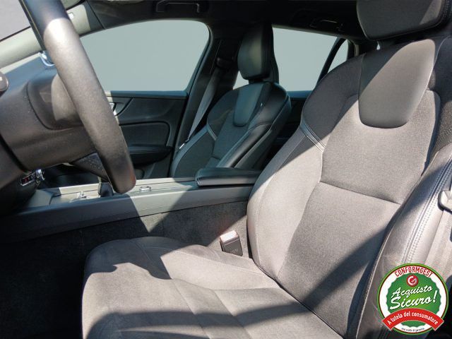 Volvo V60 2019
