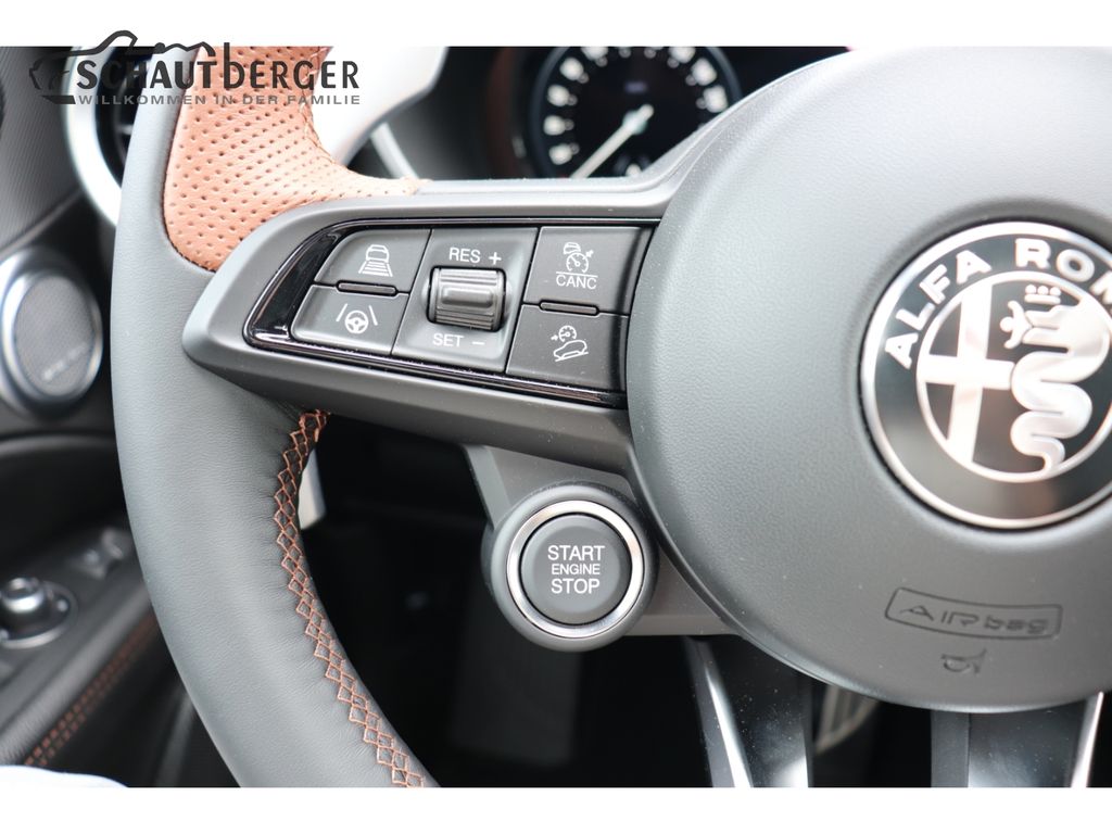 Alfa Romeo Stelvio 2025