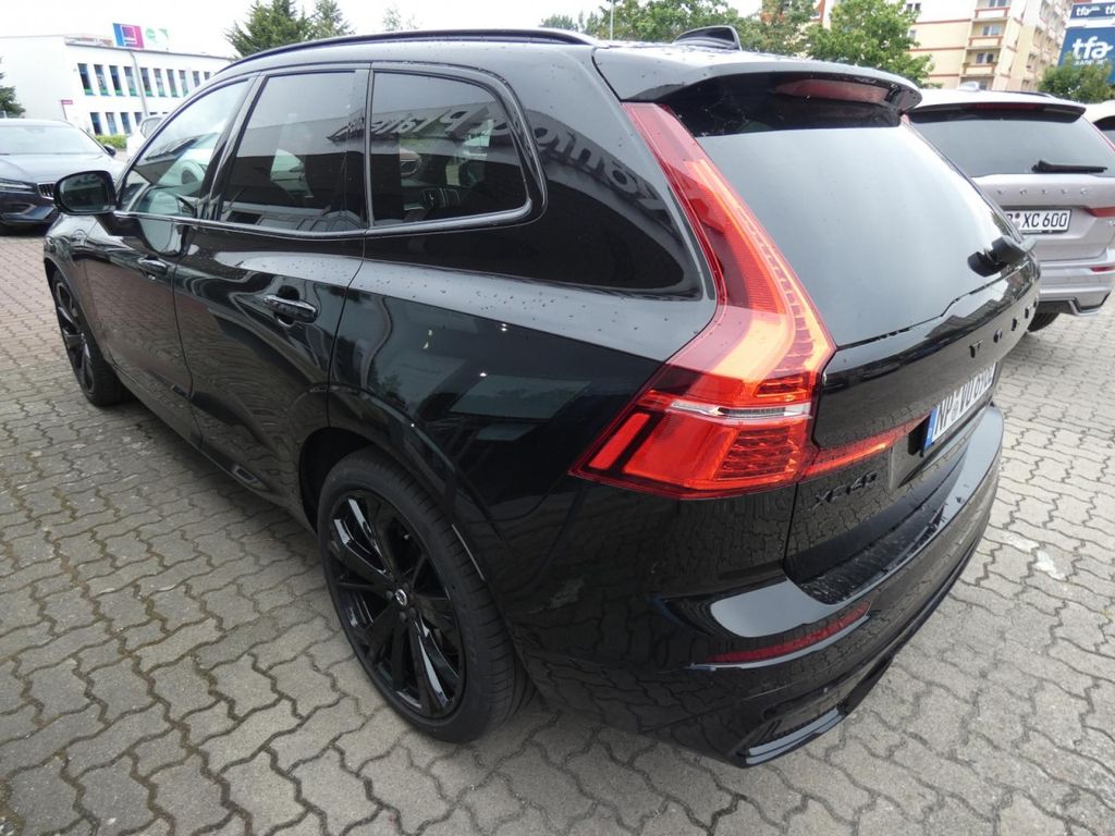 Volvo XC60 2025