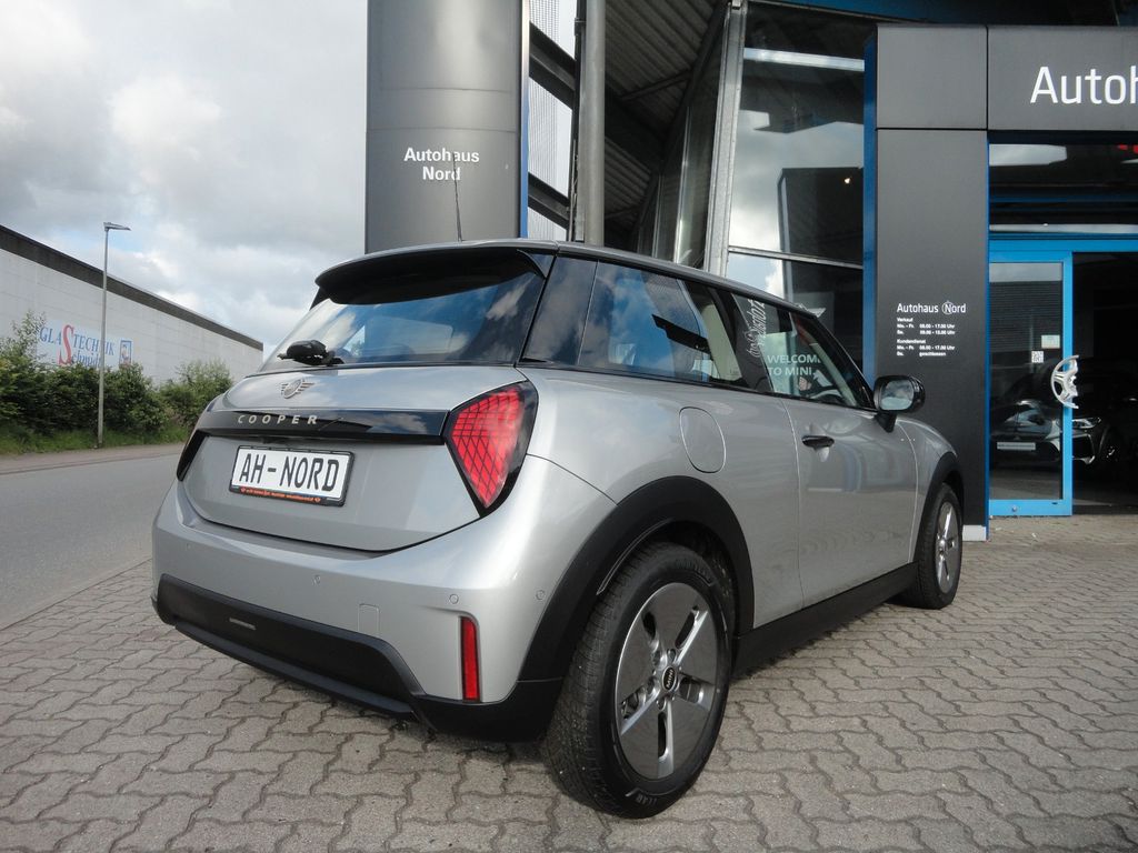 MINI Cooper C 2024