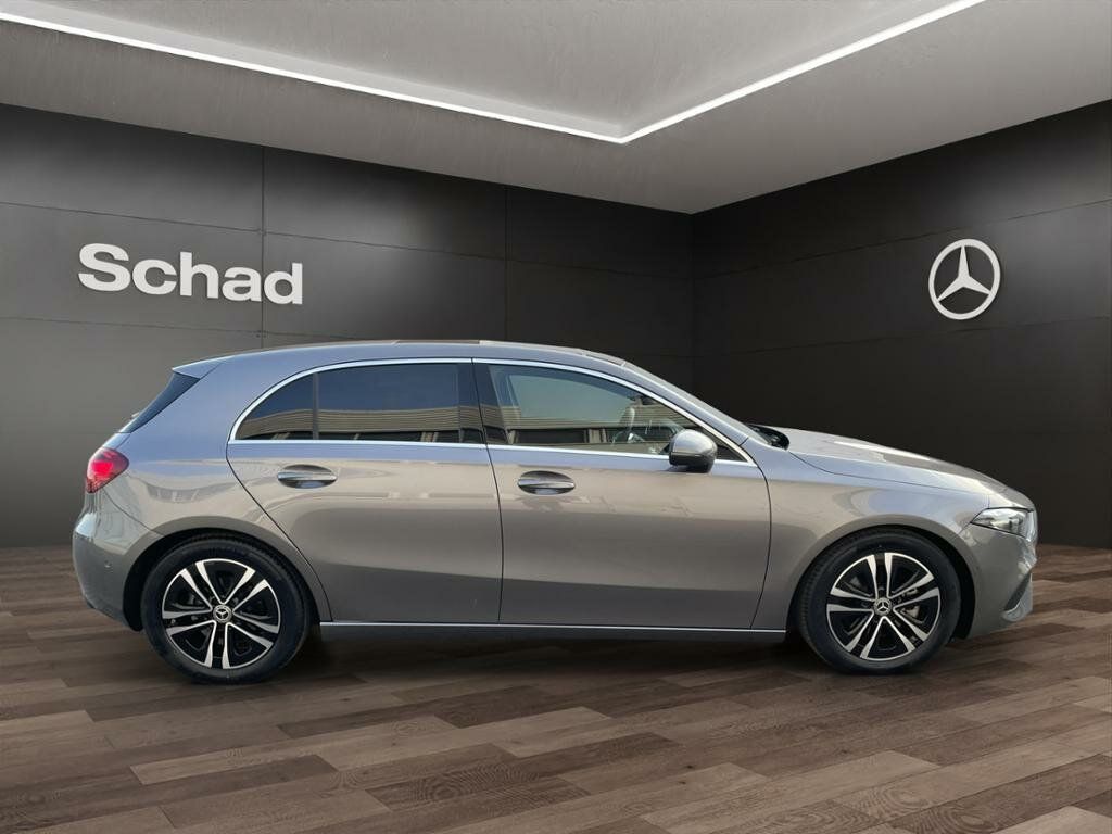 Mercedes-Benz A 200 2024