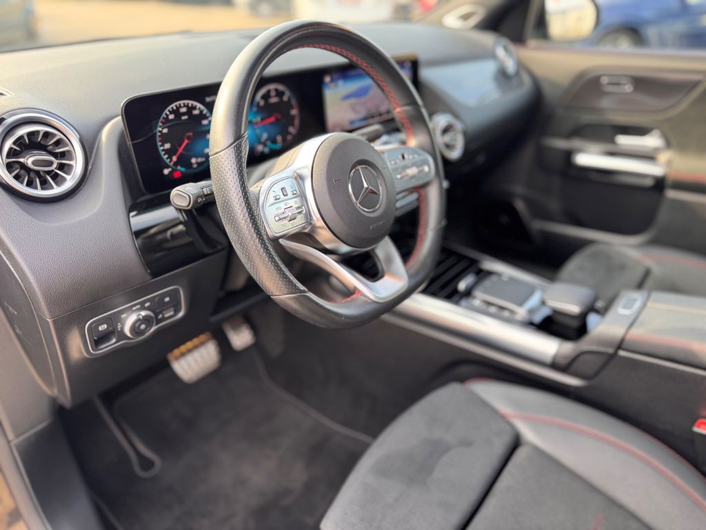 Mercedes-Benz GLA 200 2020