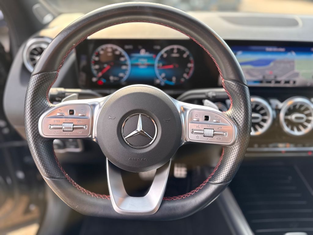 Mercedes-Benz GLA 200 2020