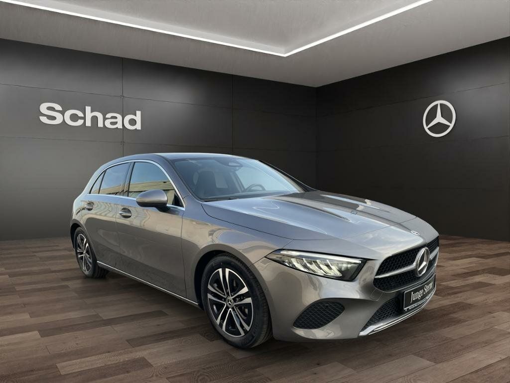 Mercedes-Benz A 200 2024