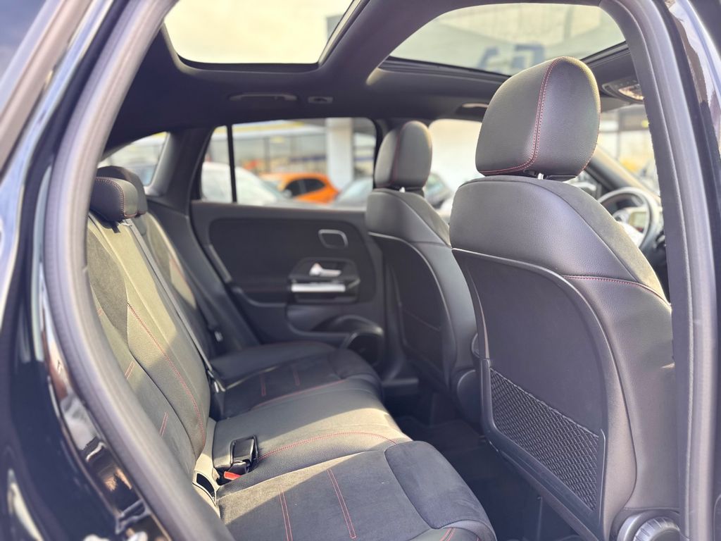 Mercedes-Benz GLA 200 2020