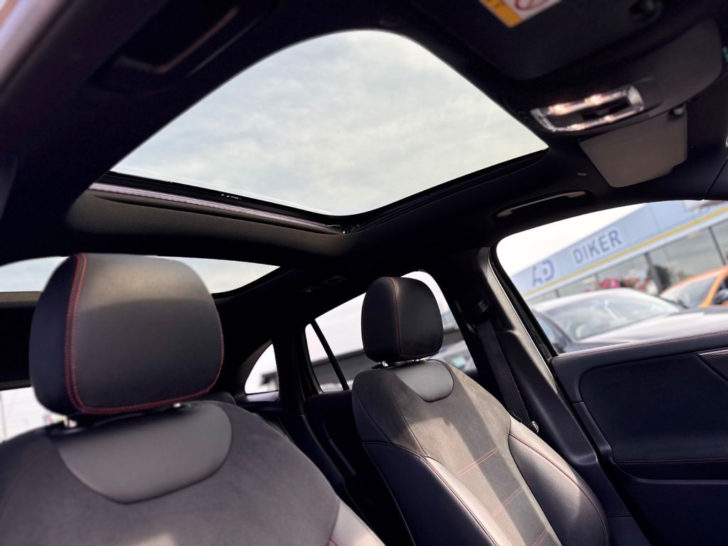 Mercedes-Benz GLA 200 2020