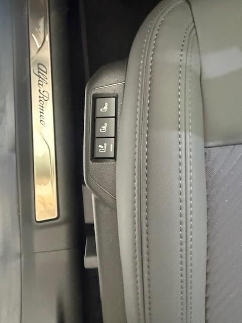 Alfa Romeo Junior 2025